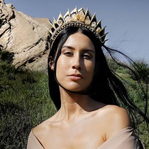 Citrine crown by Loschy